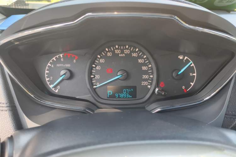 Used Ford Escort 2015 1.5L Automatic Fashion Model Instrument Cluster