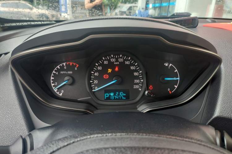 Used Ford Escort 2015 1.5L Automatic Comfort Edition Instrument Cluster