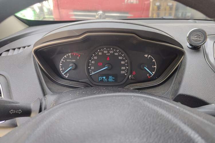 Used Ford Escort 2015 1.5L Automatic Comfort Edition Instrument Cluster