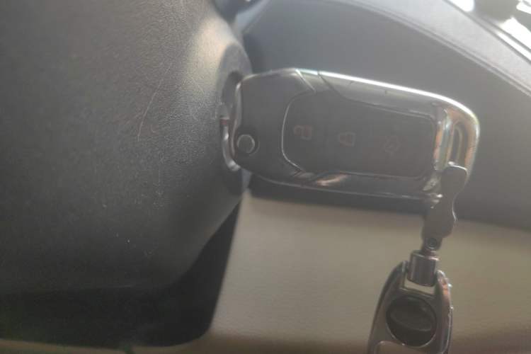 Used Ford Escort 2015 1.5L Automatic Fashion Model Interior 1