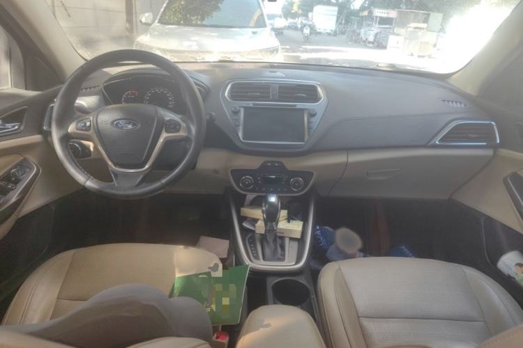 Used Ford Escort 2015 1.5L Automatic Fashion Model Interior 2