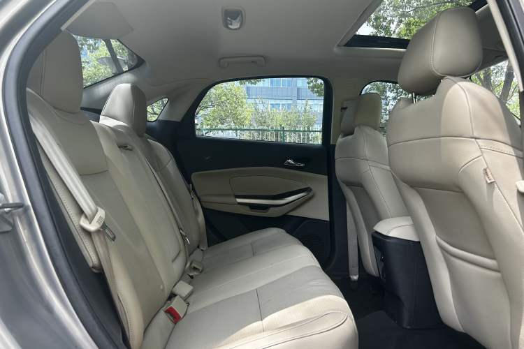 Used Ford Escort 2015 1.5L Automatic Comfort Edition Interior 6