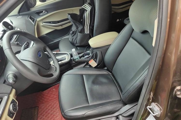 Used Ford Escort 2015 1.5L Automatic Comfort Edition Left Front Seat