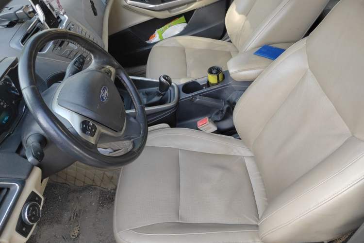 Used Ford Escort 2015 1.5L Manual Fashion Edition Left Front Seat