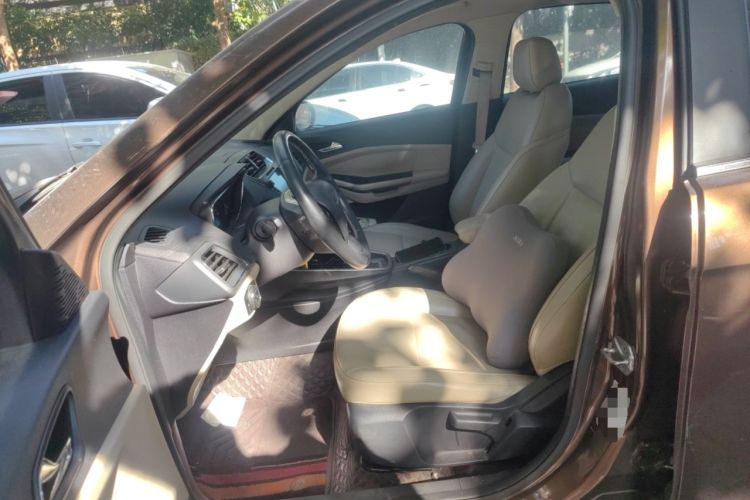 Used Ford Escort 2015 1.5L Automatic Fashion Model Left Front Seat
