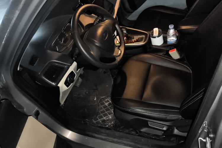 Used Ford Escort 2015 1.5L Automatic Comfort Edition Left Front Seat