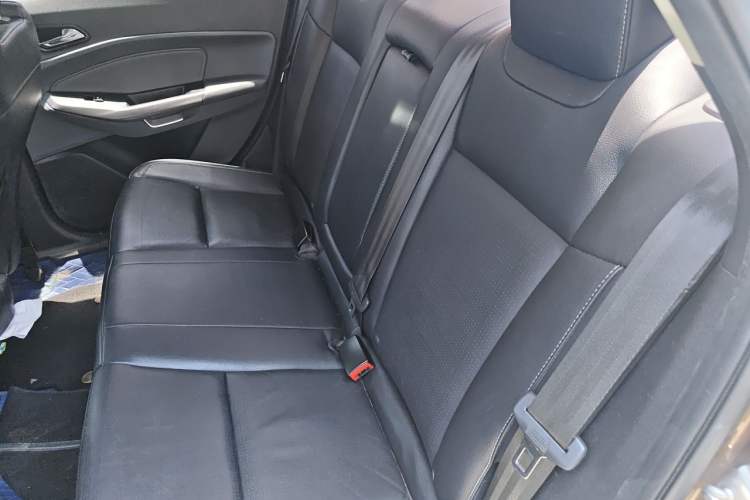 Used Ford Escort 2015 1.5L Automatic Fashion Model Left Rear Seat