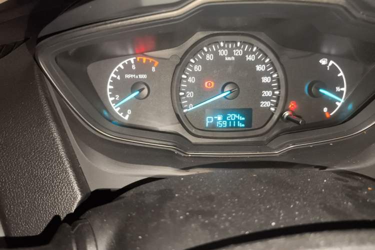 Used Ford Escort 2015 1.5L Automatic Comfort Edition Odometer Close Up