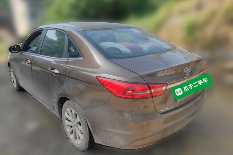 Used Ford Escort 2015 1.5L Manual Fashion Edition Rear Left 45 Deg