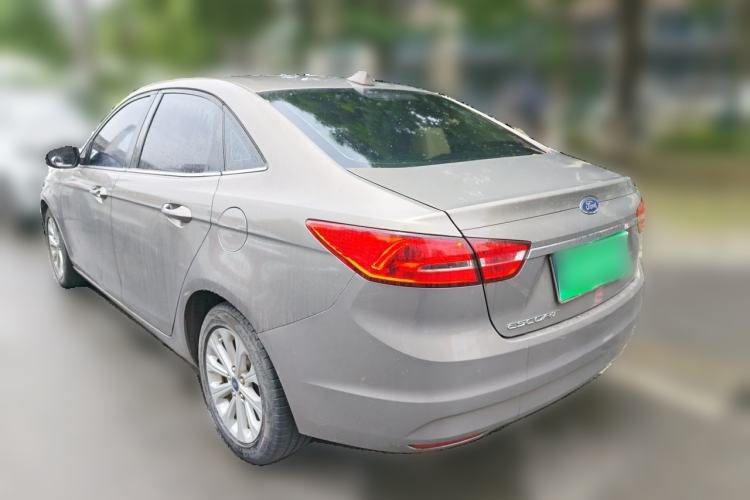 Used Ford Escort 2015 1.5L Automatic Fashion Model Rear Left 45 Deg