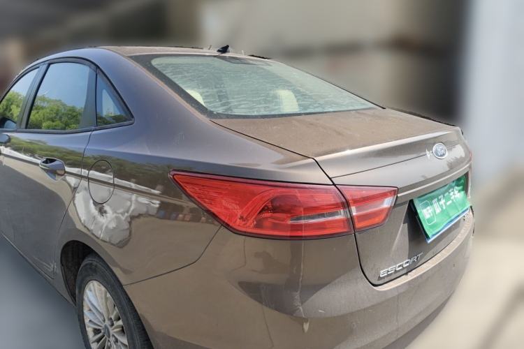 Used Ford Escort 2015 1.5L Automatic Comfort Edition Rear Left 45 Deg