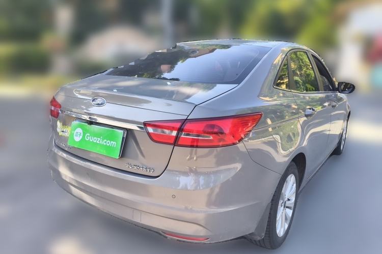 Used Ford Escort 2015 1.5L Automatic Fashion Model Rear Right 45 Deg