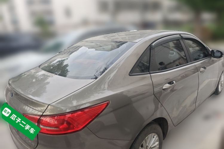 Used Ford Escort 2015 1.5L Manual Comfort Model Rear Right 45 Deg