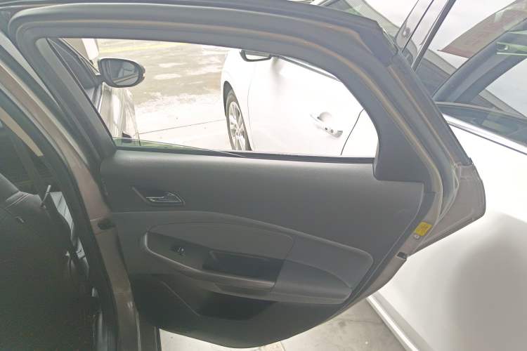 Used Ford Escort 2015 1.5L Manual Fashion Edition Right Rear Door Interior