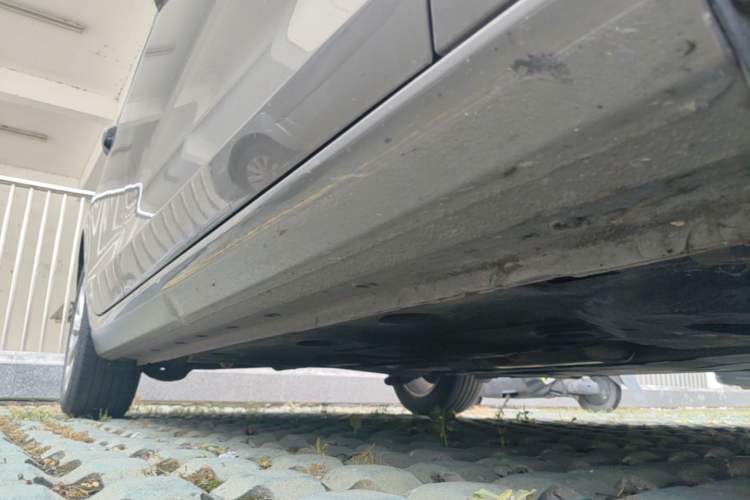 Used Ford Escort 2015 1.5L Automatic Fashion Model Right Side Sill