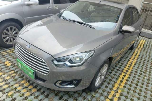 Used Ford Escort 2015 1.5L Automatic Fashion Model