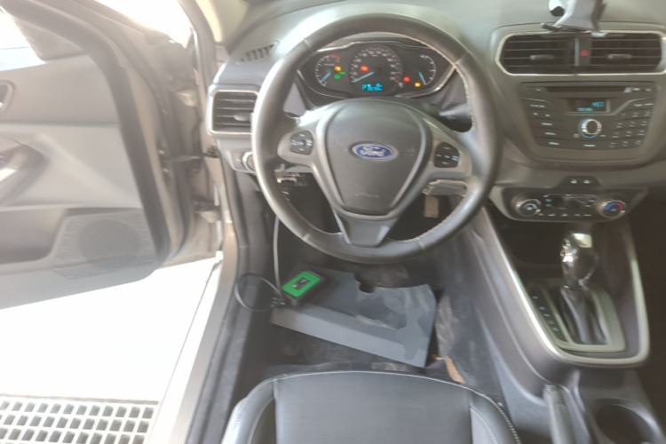 Used Ford Escort 2015 1.5L Automatic Fashion Model Steering Wheel
