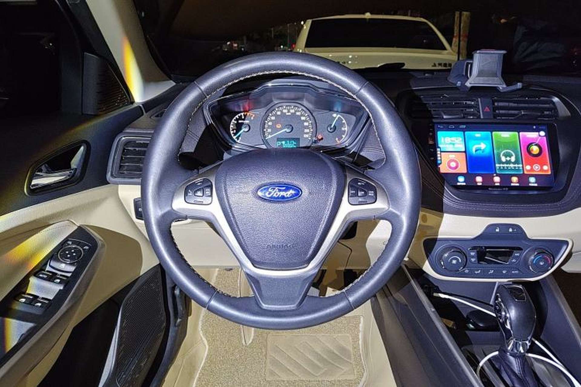 Used Ford Escort 2015 1.5L Automatic Fashion Model Steering Wheel