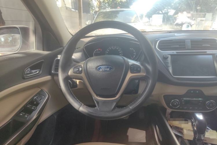 Used Ford Escort 2015 1.5L Automatic Fashion Model Steering Wheel
