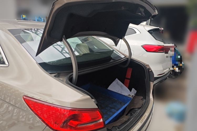 Used Ford Escort 2015 1.5L Automatic Comfort Edition Trunk