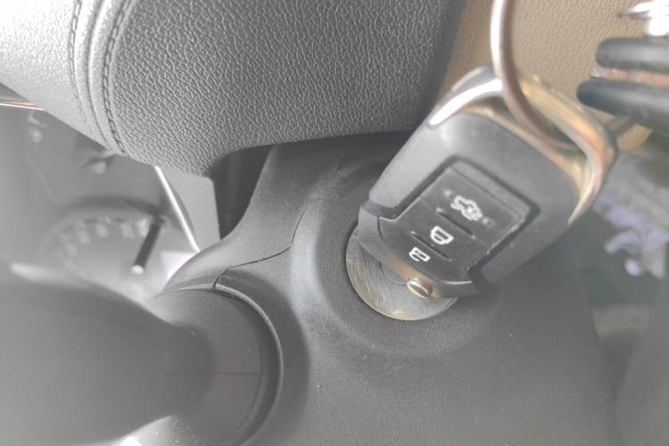 Used Ford Escort 2015 1.5L Manual Fashion Edition Vehicle Key