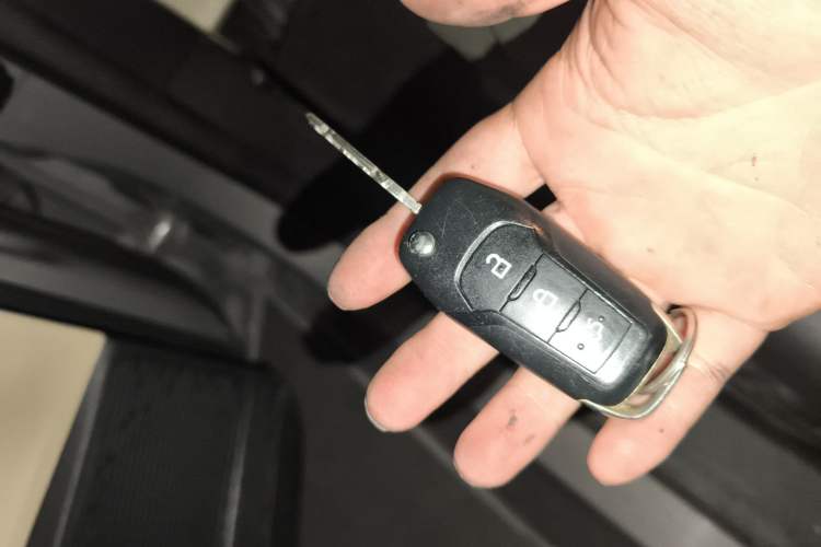 Used Ford Escort 2015 1.5L Automatic Comfort Edition Vehicle Key