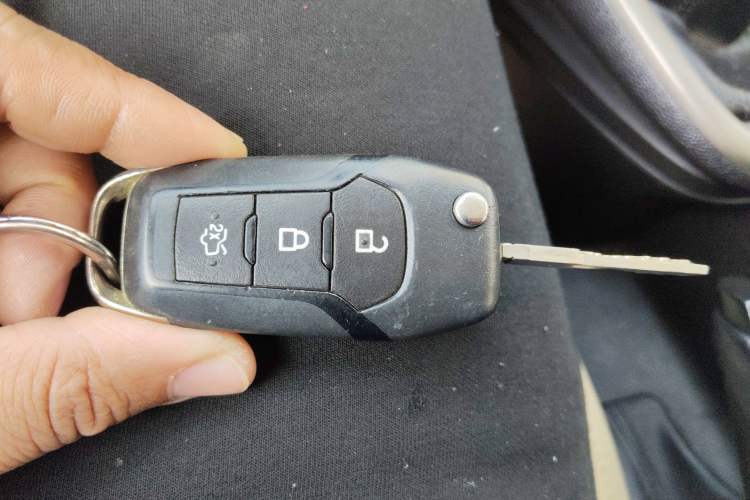 Used Ford Escort 2015 1.5L Manual Comfort Model Vehicle Key
