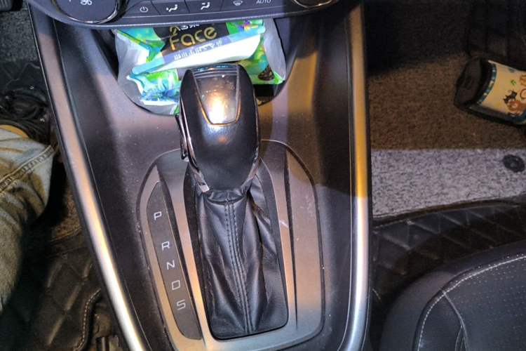 Used Ford Escort 2015 1.5L Automatic Fashion Model Gear Lever