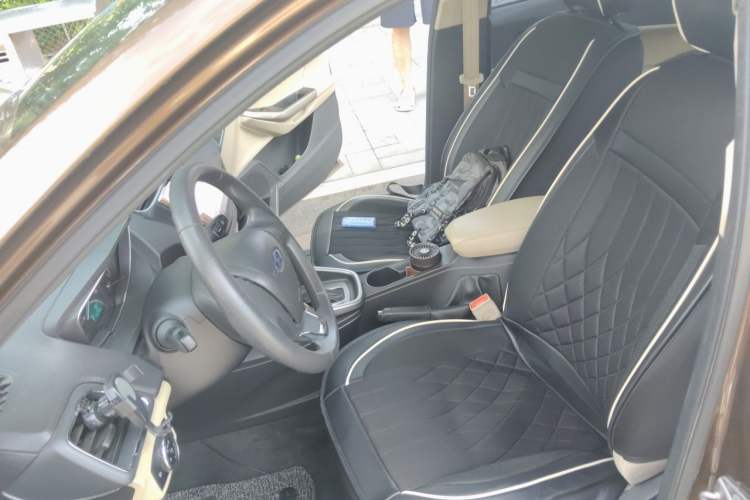 Used Ford Escort 2015 1.5L Automatic Comfort Edition Left Front Seat