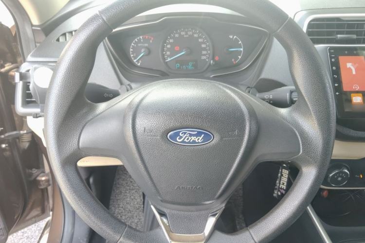 Used Ford Escort 2015 1.5L Automatic Comfort Edition Steering Wheel