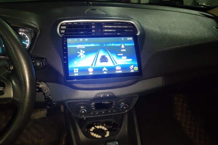 Used Ford Escort 2015 1.5L Automatic Fashion Model Audio And AC Panel