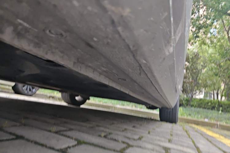 Used Ford Escort 2015 1.5L Automatic Fashion Model Chassis Front Left