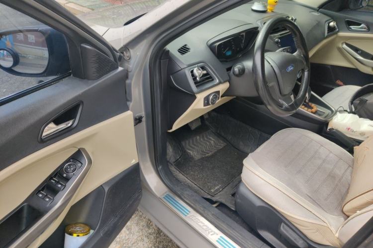 Used Ford Escort 2015 1.5L Automatic Comfort Edition Driver Seat
