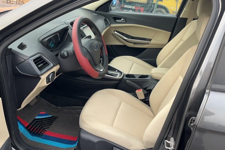Used Ford Escort 2015 1.5L Automatic Comfort Edition Driver Seat