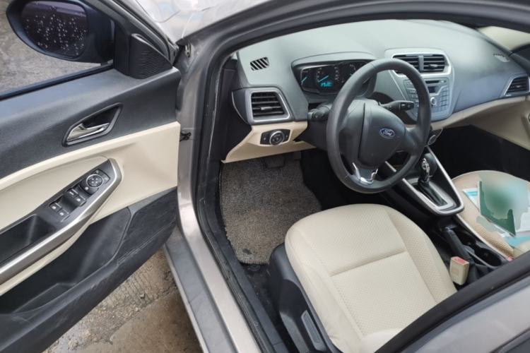 Used Ford Escort 2015 1.5L Automatic Comfort Edition Driver Seat