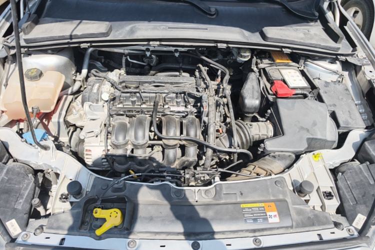 Used Ford Escort 2015 1.5L Automatic Fashion Model Engine Bay
