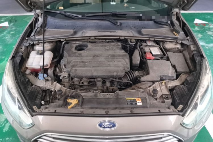 Used Ford Escort 2015 1.5L Automatic Fashion Model Engine Bay