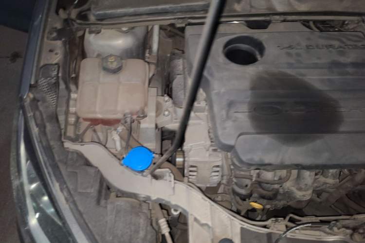 Used Ford Escort 2015 1.5L Manual Comfort Model Engine Bay Right