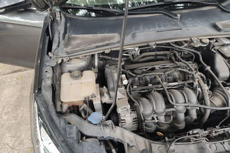 Used Ford Escort 2015 1.5L Automatic Fashion Model Engine Bay Right