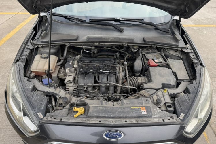 Used Ford Escort 2015 1.5L Automatic Comfort Edition Engine Bay