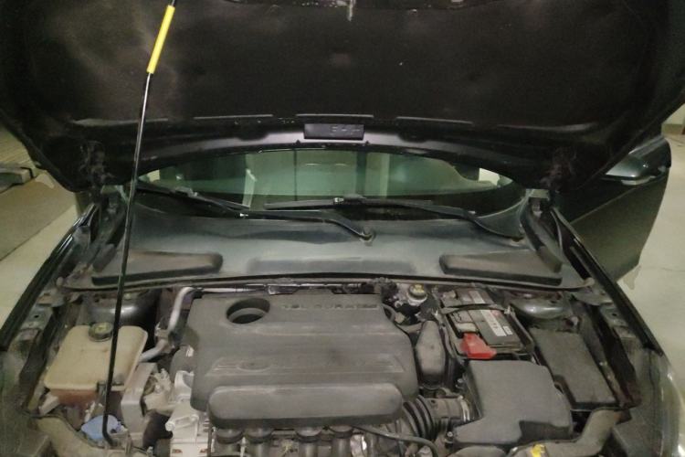 Used Ford Escort 2015 1.5L Automatic Fashion Model Engine Bay