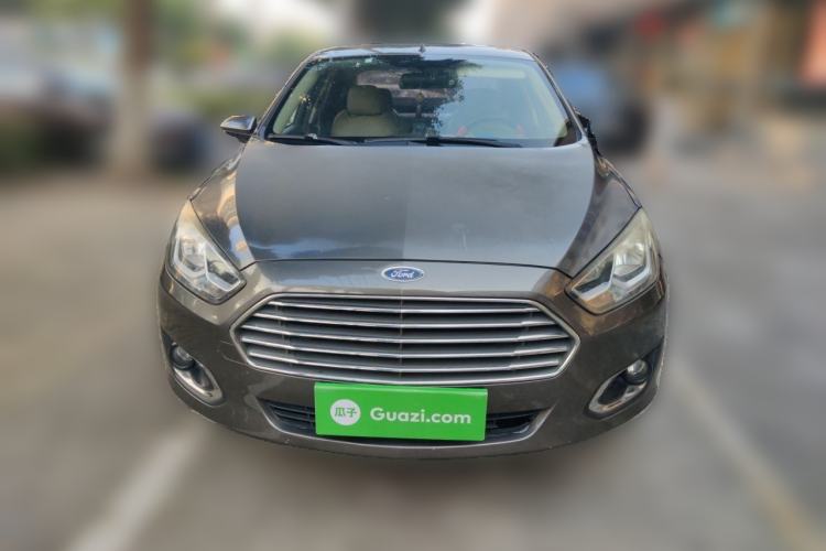 Used Ford Escort 2015 1.5L Automatic Fashion Model Front