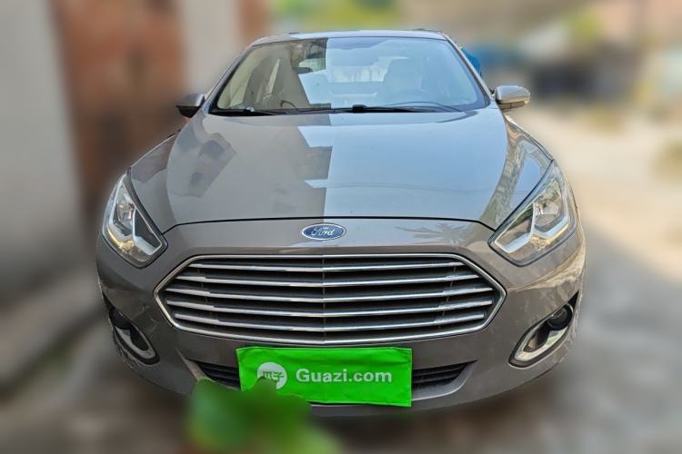 Used Ford Escort 2015 1.5L Automatic Fashion Model Front