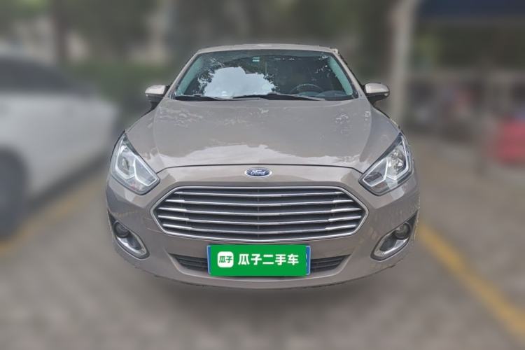 Used Ford Escort 2015 1.5L Automatic Fashion Model Front