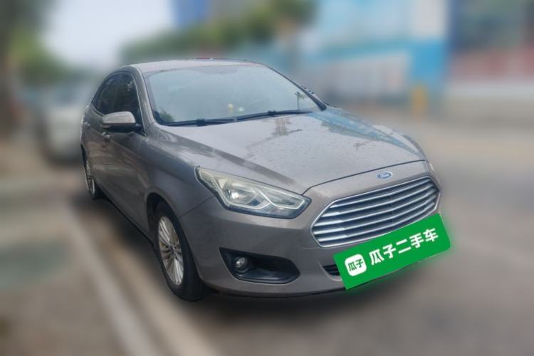 Used Ford Escort 2015 1.5L Automatic Comfort Edition Front Right 45 Deg