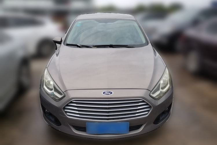 Used Ford Escort 2015 1.5L Automatic Comfort Edition Front