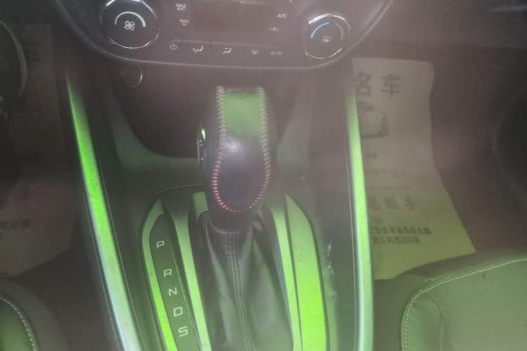 Used Ford Escort 2015 1.5L Automatic Fashion Model Gear Lever