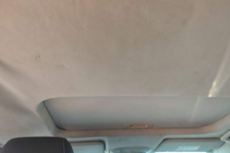 Used Ford Escort 2015 1.5L Automatic Fashion Model Headliner