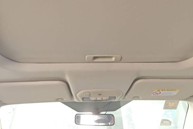 Used Ford Escort 2015 1.5L Automatic Comfort Edition Headliner