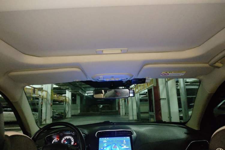 Used Ford Escort 2015 1.5L Automatic Fashion Model Headliner